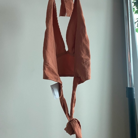 Urban Renewal Halter Top- ISO - SEARCHING FOR/TRADE - Picture 5 of 8